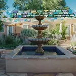 Dos Hermanas Casita 2 & 3 Downtown Courtyard