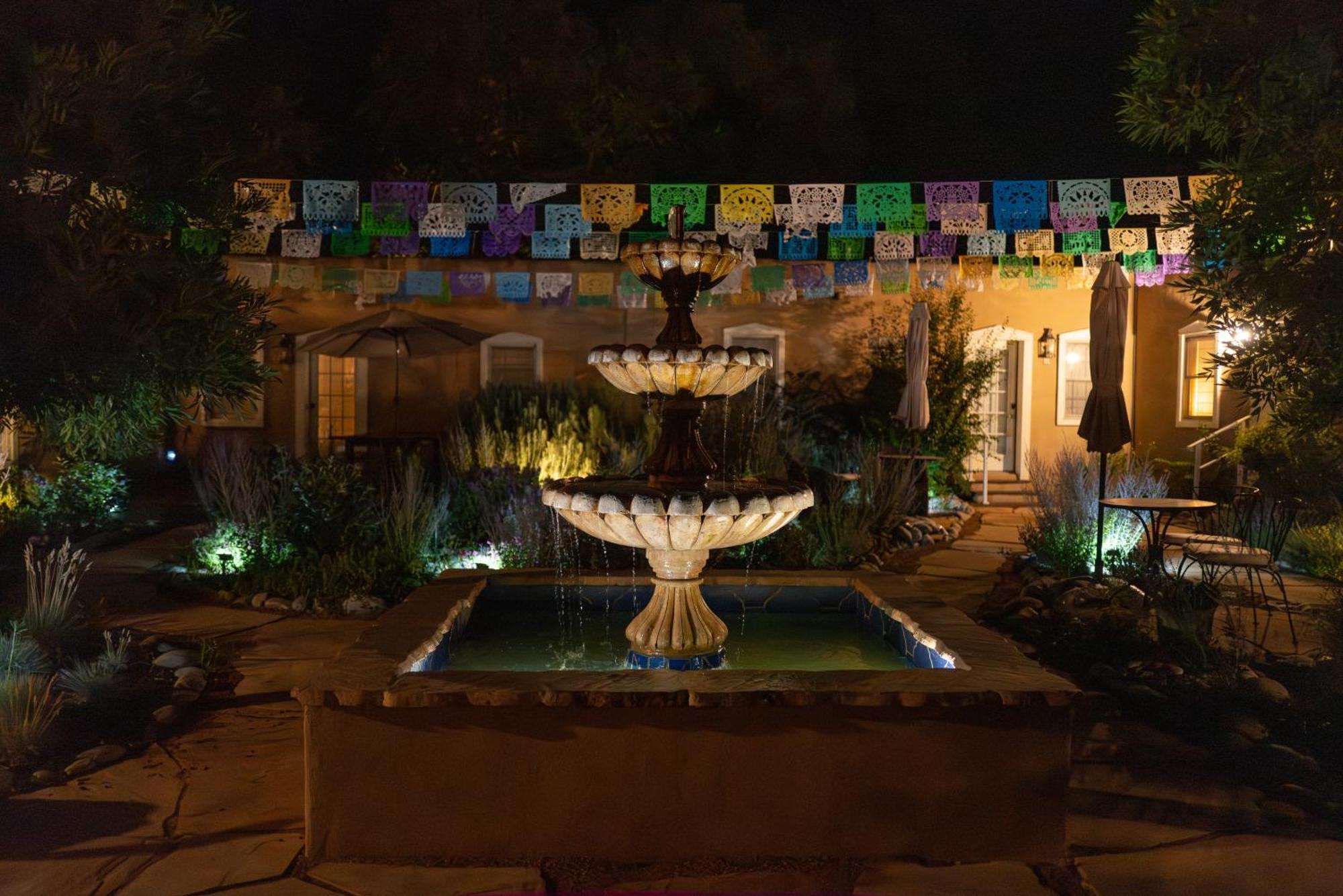 Hébergement de vacances Dos Hermanas Casita 2 & 3 Downtown Courtyard Santa Fé