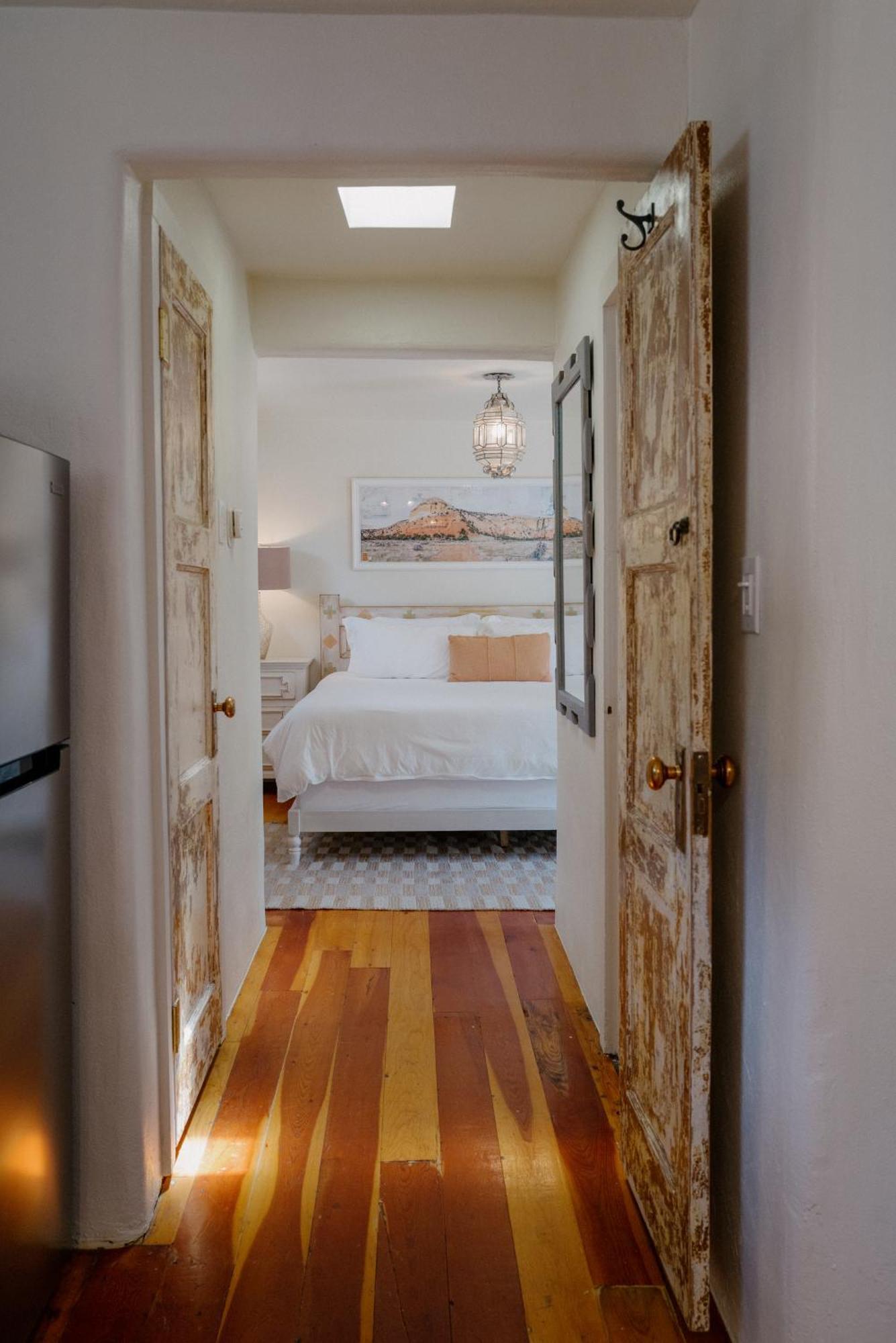 Dos Hermanas Casita 2 & 3 Downtown Courtyard Santa Fé